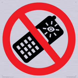P910 Prohibition: No camera phones